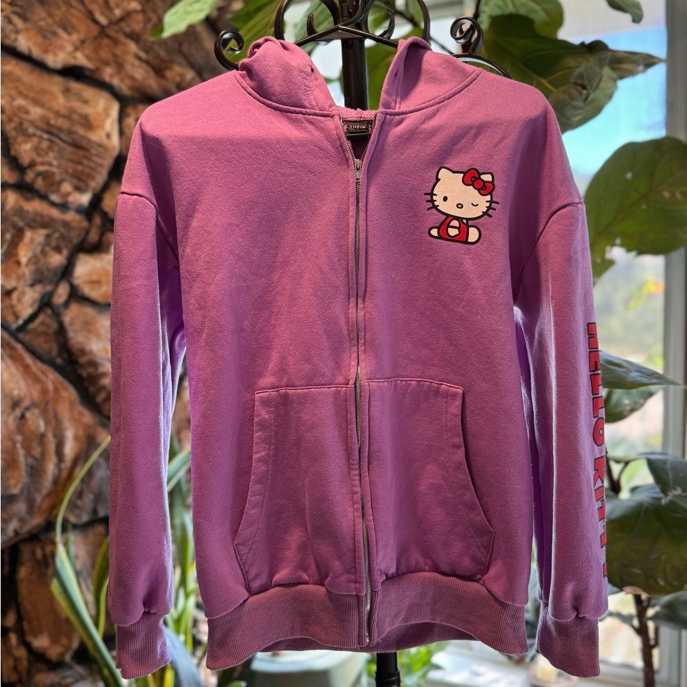 Pink Hello Kitty  front zip up sweatshirt w/o hoodie strings.